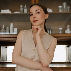 Лазуткина Кристина